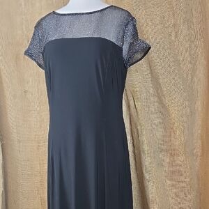NWT Joseph Ribkoff Elegant Black Evening Gown With Sheer Glitter Top